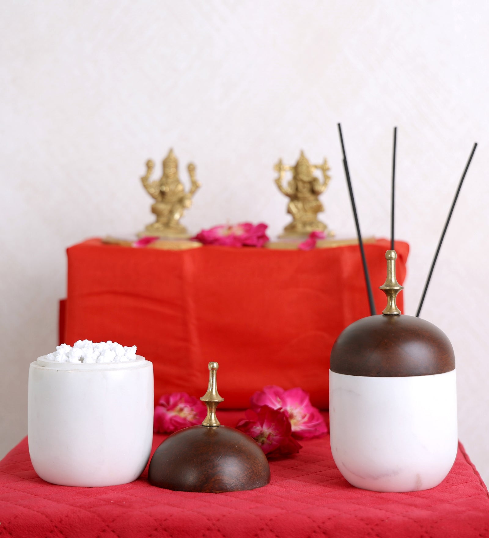 Decorative Canister Set of 3 Canisters with Platter