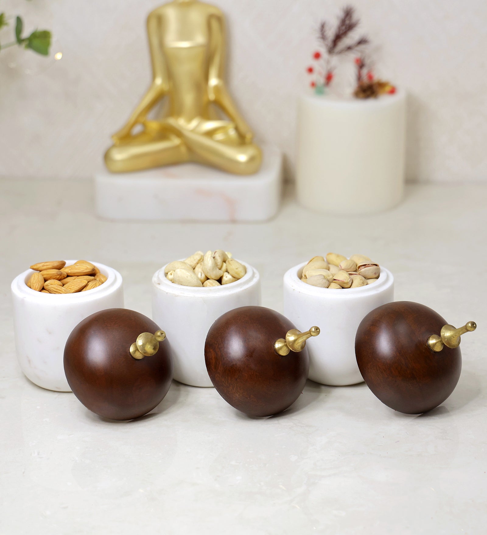 Decorative Canister Set of 3 Canisters with Platter