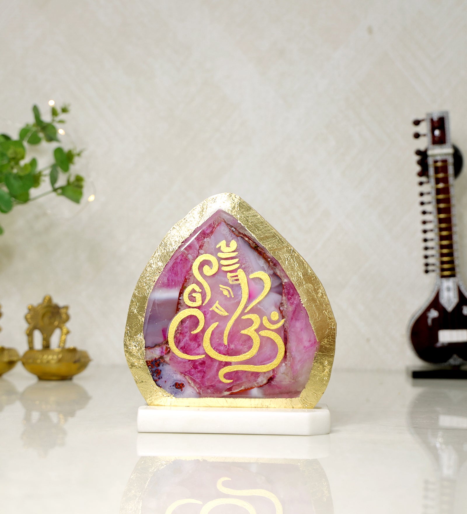 Agate Ganesha Showpiece Pink