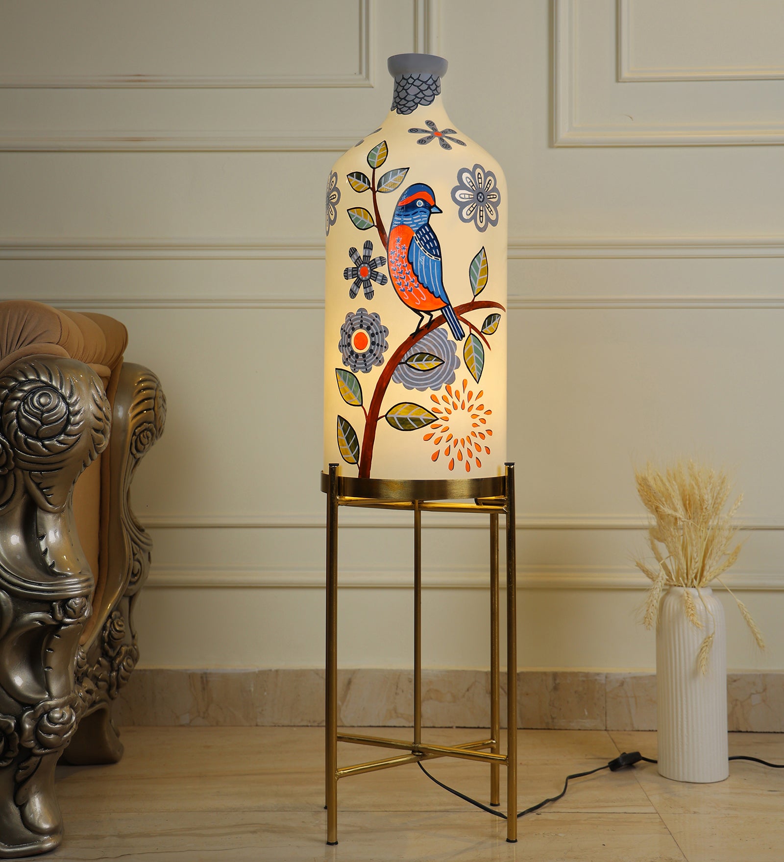 Feather Beauty Floor Lamp With Foldable Metal Stand