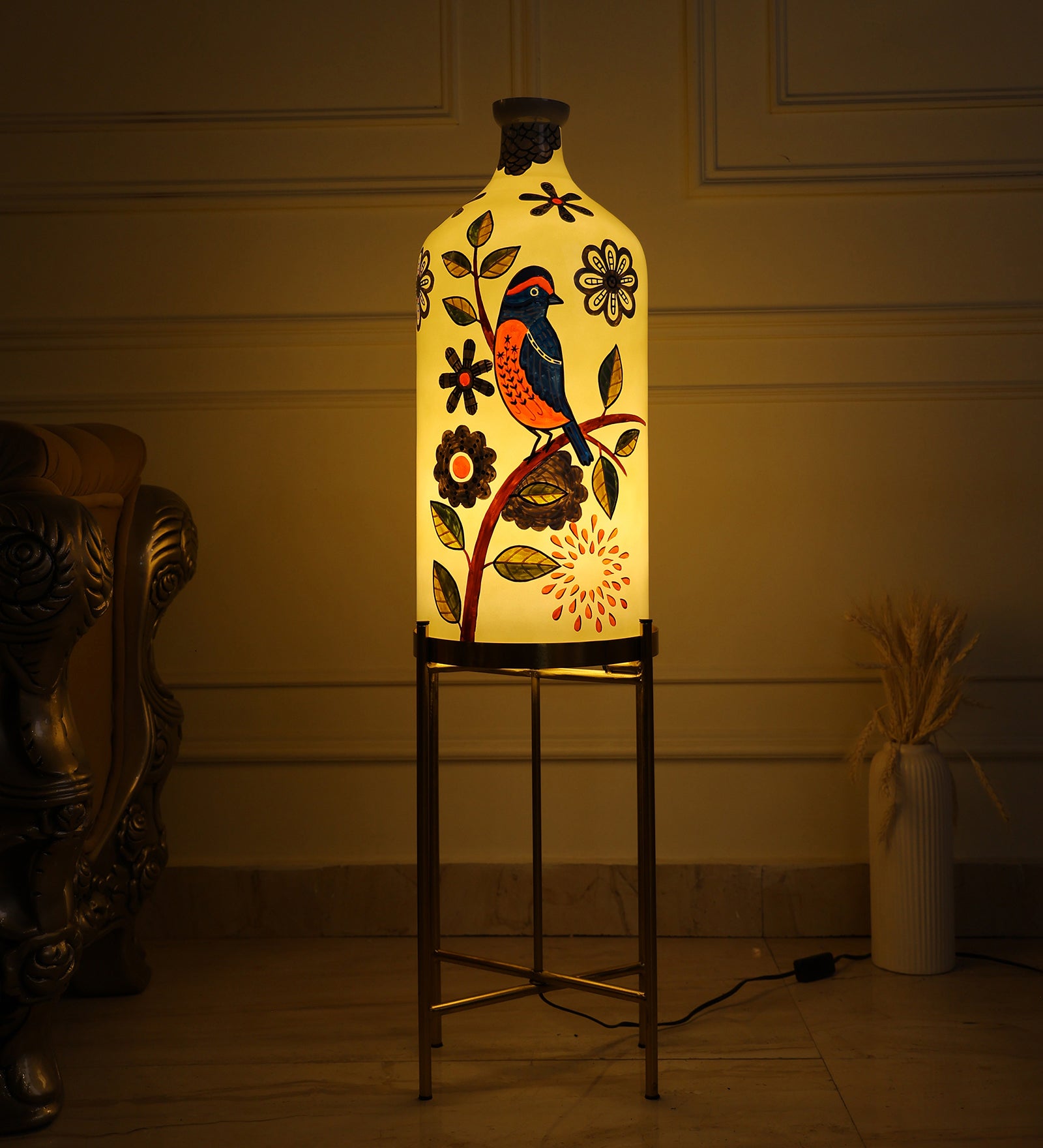 Feather Beauty Floor Lamp With Foldable Metal Stand
