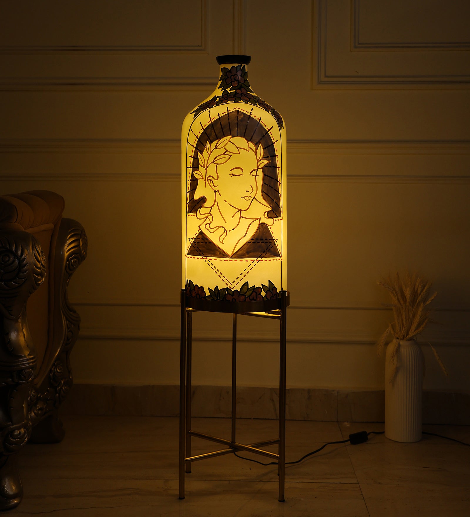 Aesthetic Elegence Floor Lamp with Foldable Metal Stand