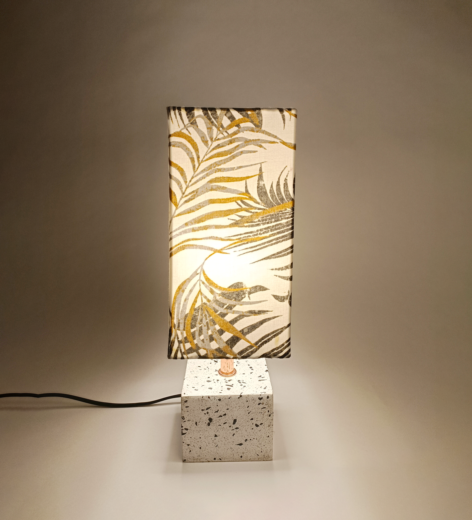 Ravishing Marble Table lamp