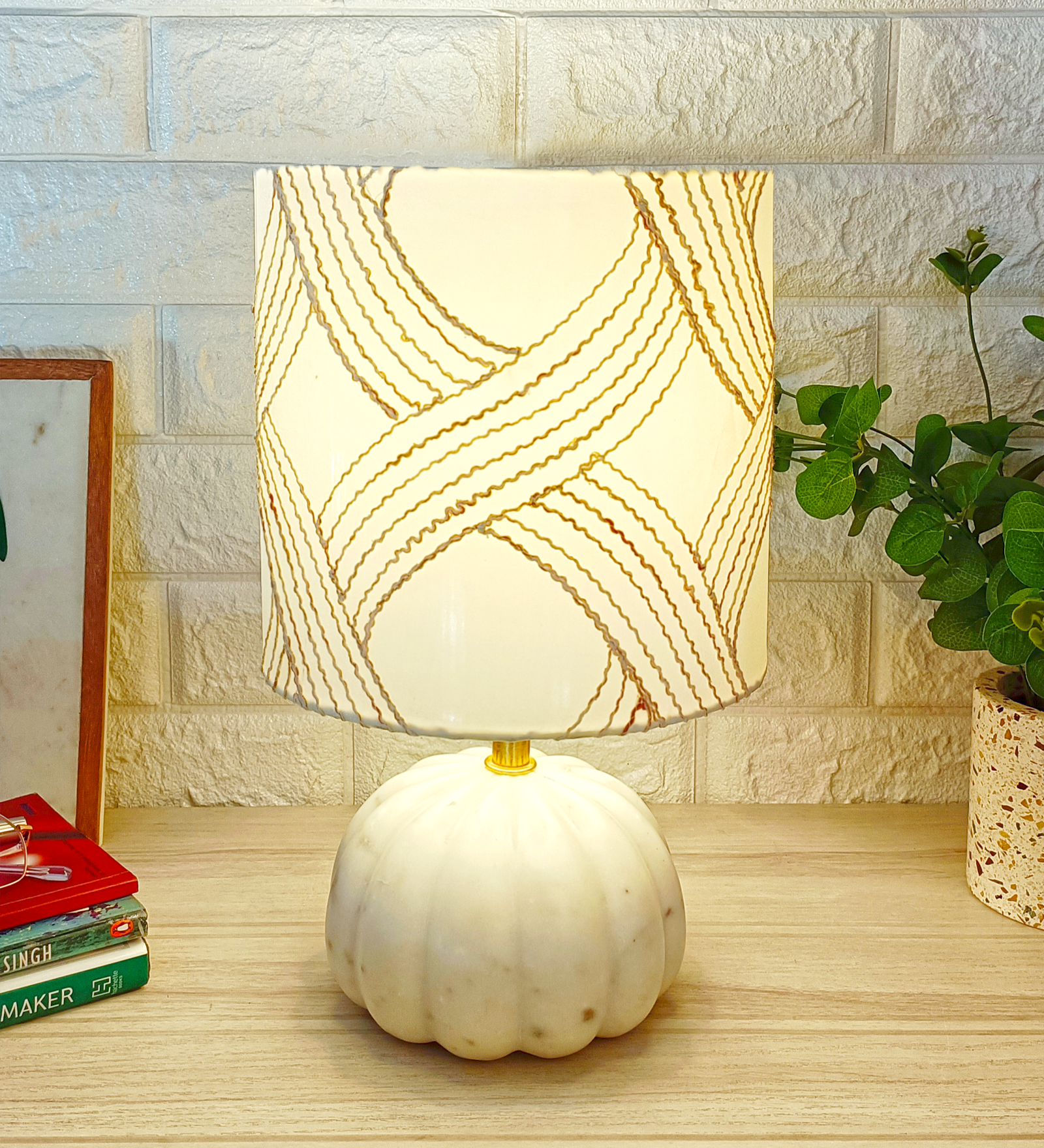 Endearing Marble Table lamp