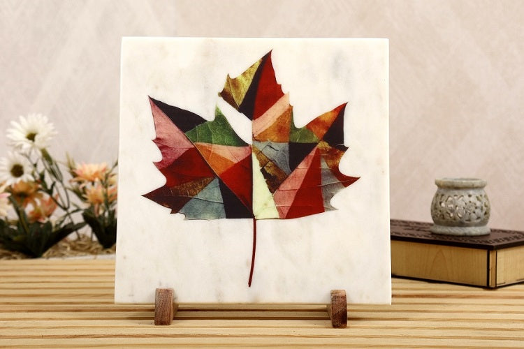 Maple leaf Marble Table Decor Item