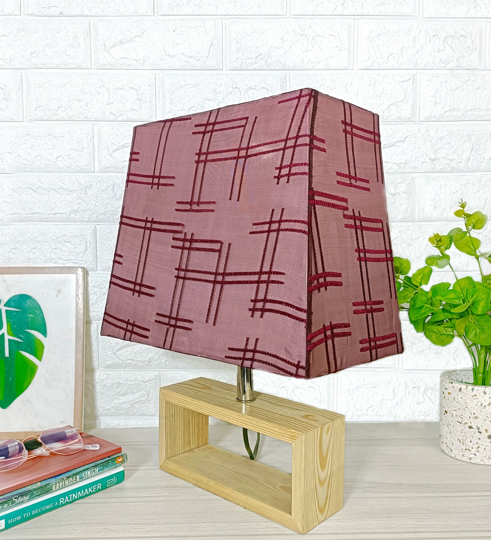 Avant Grade Wooden Table Lamp