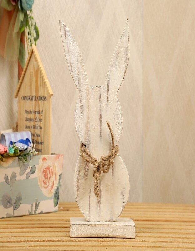 Distressed Wood Table Décor Showpiece (Pikachu Small)