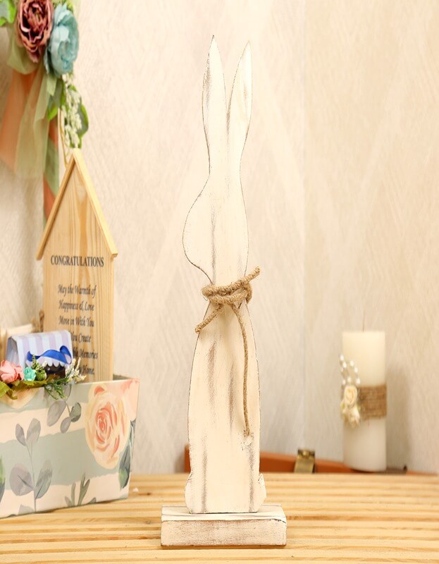 Distressed Wood Table Décor Item (Rabbit Big)