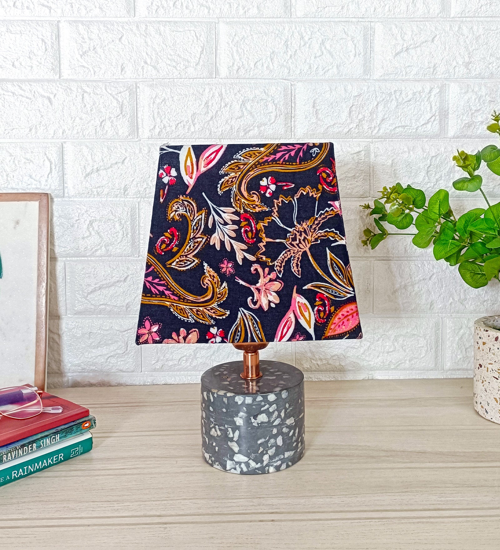 Alluring Marble Table lamp