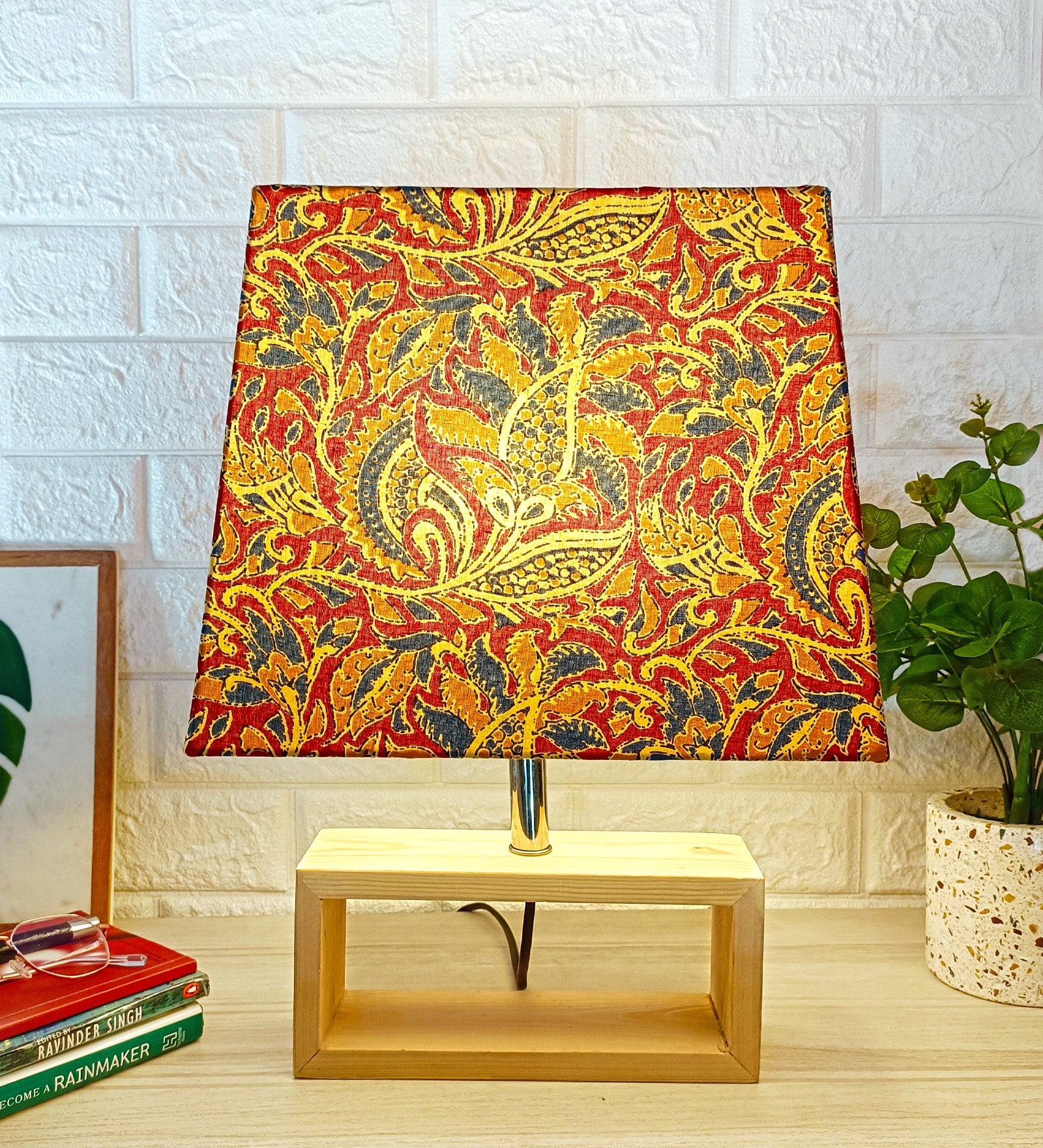 Modern Wooden Table Lamp
