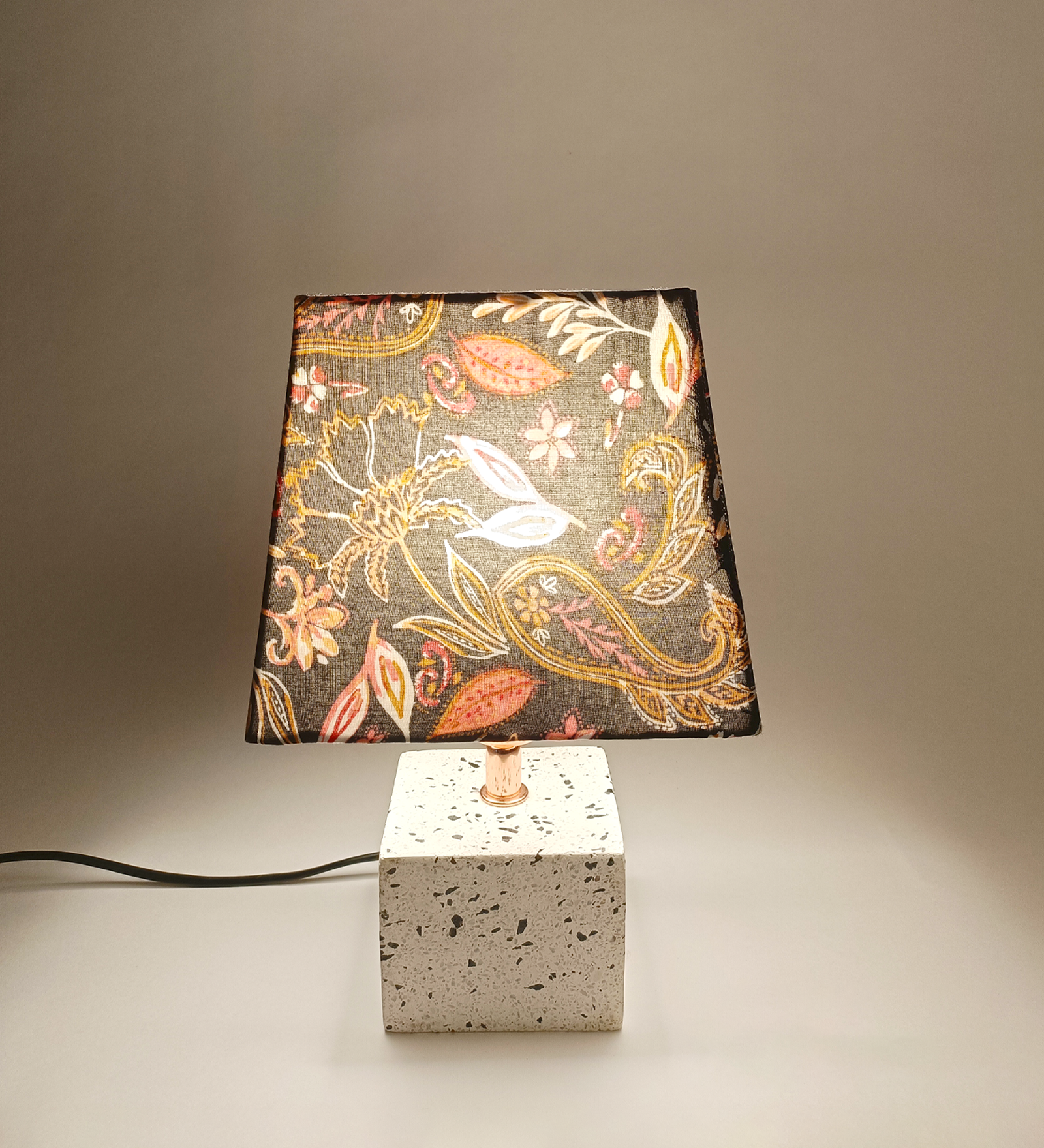 Divine Marble Table lamp
