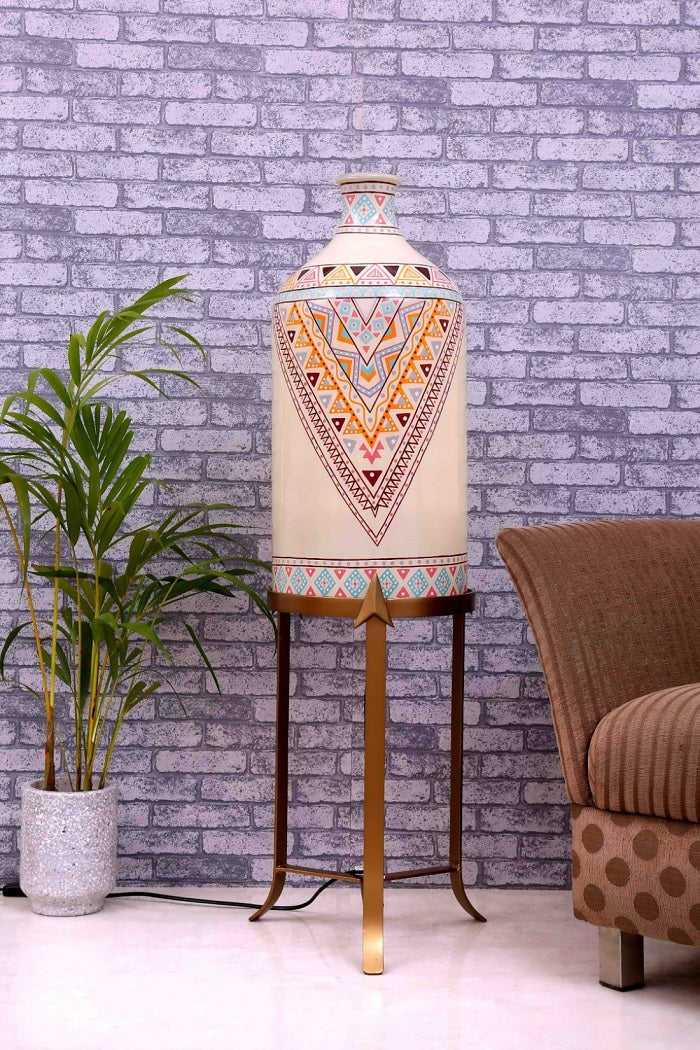 Finesse Floor Lamp