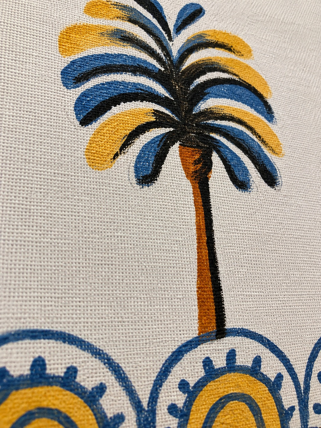 tropical-breeze-fabric-cube-lamp