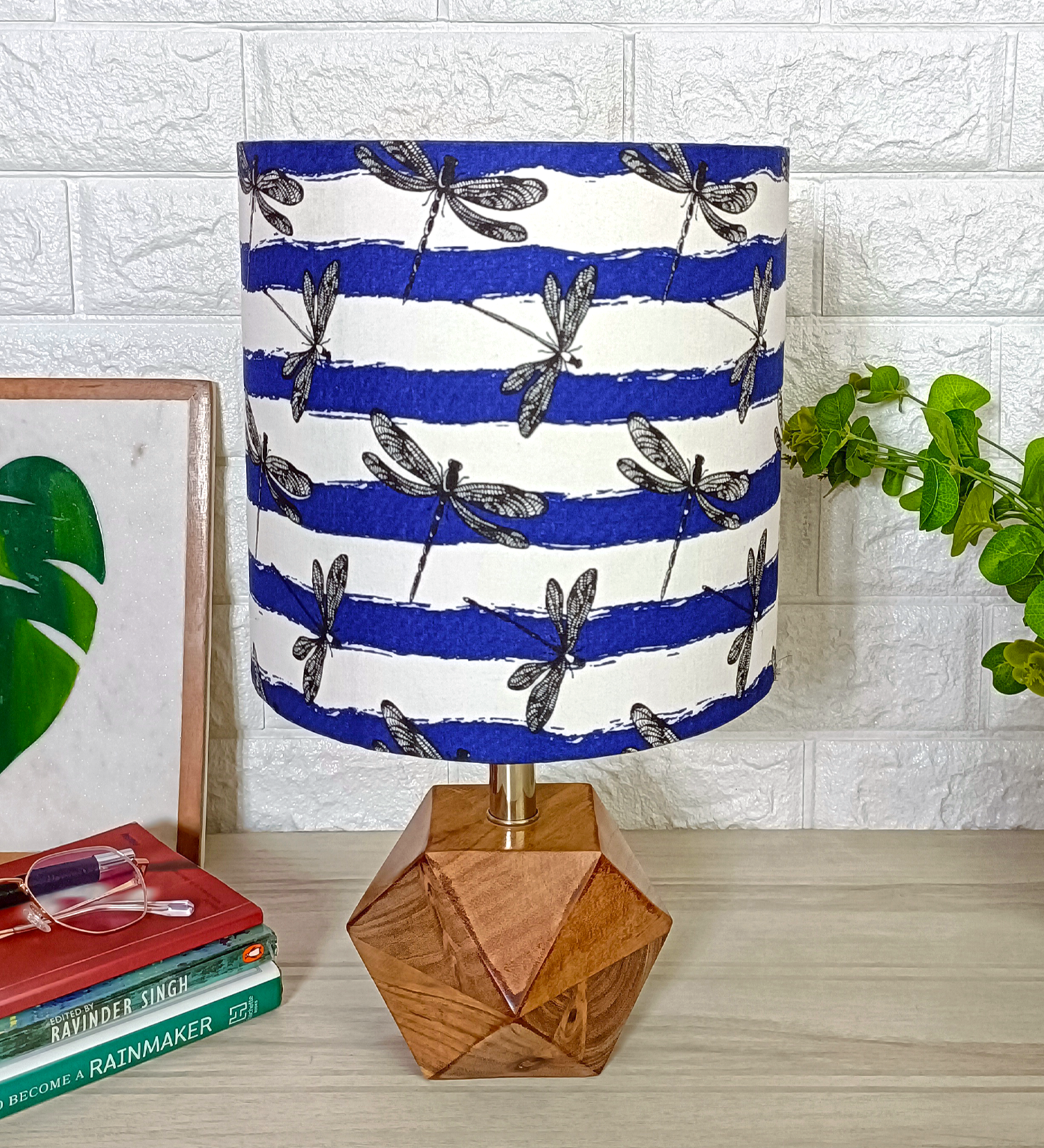 Artistic Wooden Table Lamp