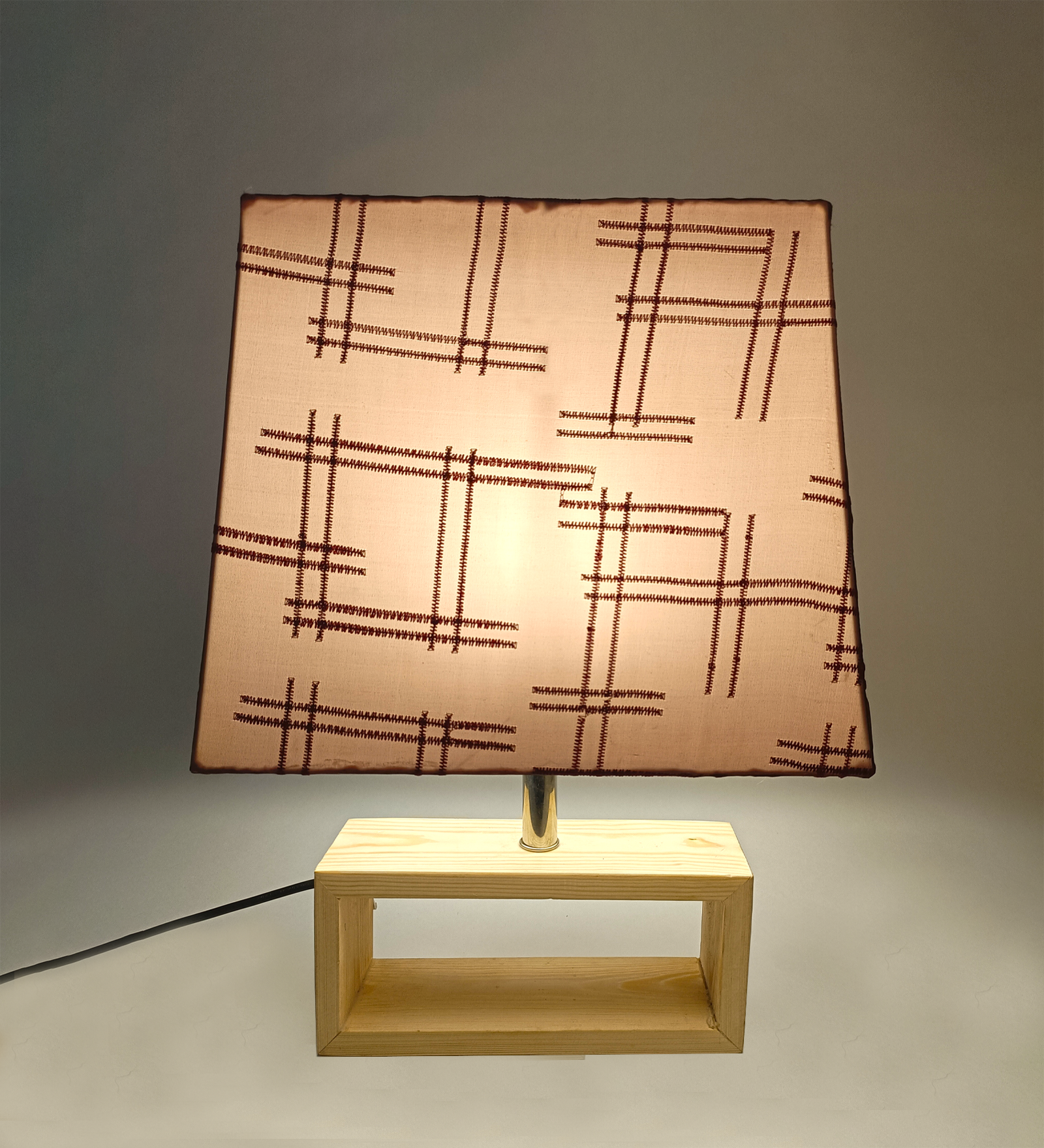 Avant Grade Wooden Table Lamp